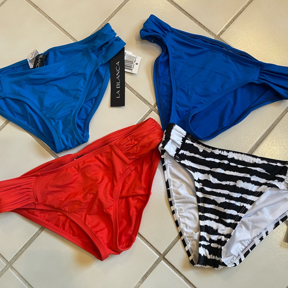 LA BLANCA - Island Goddess Side Shirred Hipster Swim Bottoms Size 4 and 6
